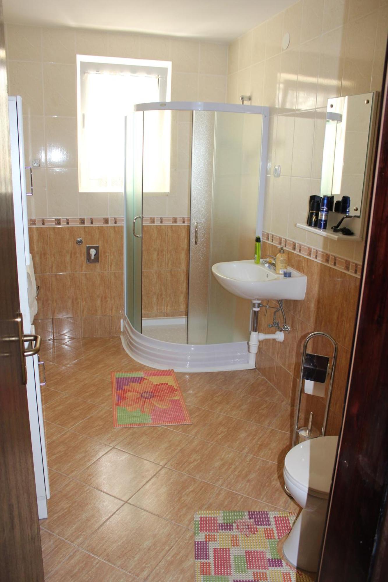 Apartments Toni Na Moru Drage Exterior photo